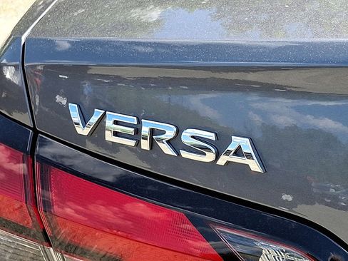 Used 2025 Nissan Versa S w/ Trunk Package FWD image 23