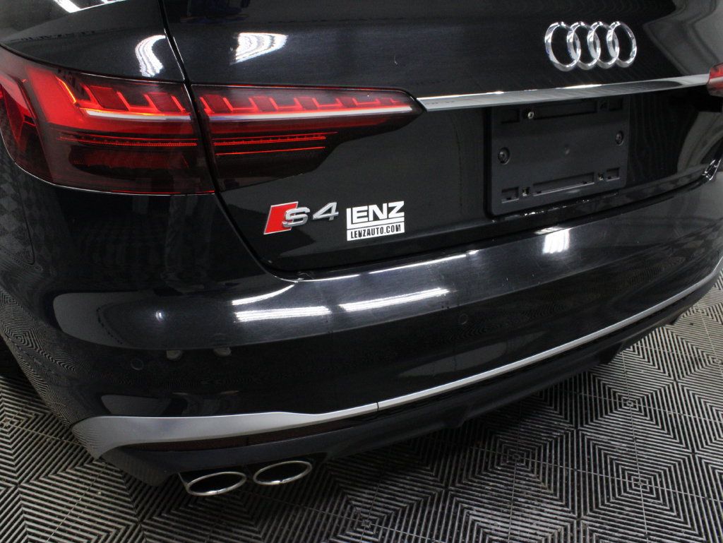 Used 2022 Audi S4 Premium Plus w/ Premium Plus Package AWD/4WD image 44