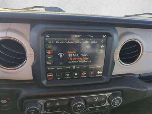 Used 2021 Jeep Wrangler Unlimited Sahara AWD/4WD image 22