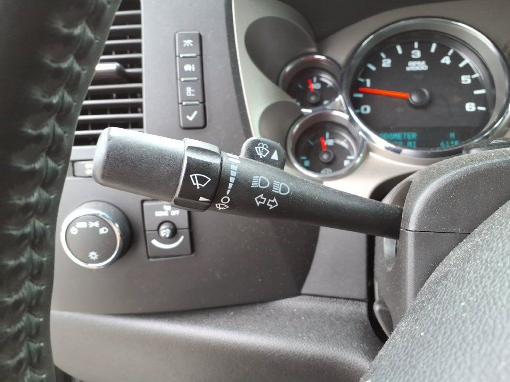 Used 2013 Chevrolet Silverado 1500 LT w/ All-Star Edition RWD image 24