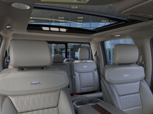 New 2025 Ford F250 Platinum w/ Platinum Plus Package image 22