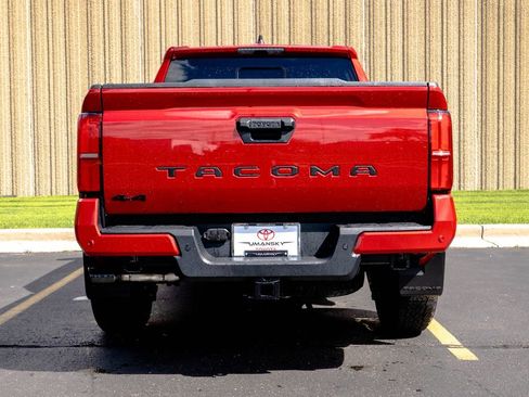 New 2026 Toyota Tacoma TRD Off-Road w/ TRD Off Road Upgrade Package AWD/4WD image 8