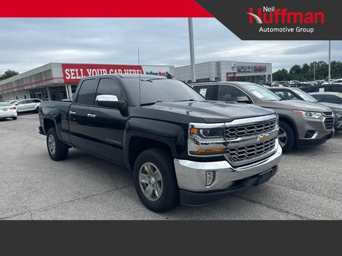 Used 2018 Chevrolet Silverado 1500 LT w/ All Star Edition AWD/4WD image 1