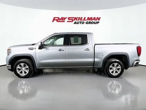 Used 2025 GMC Sierra 1500 SLT image 4