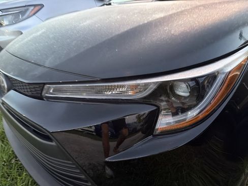 Used 2026 Toyota Corolla LE FWD image 4