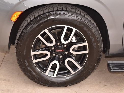 Used 2021 GMC Yukon AT4 w/ AT4 Premium Plus Package image 44