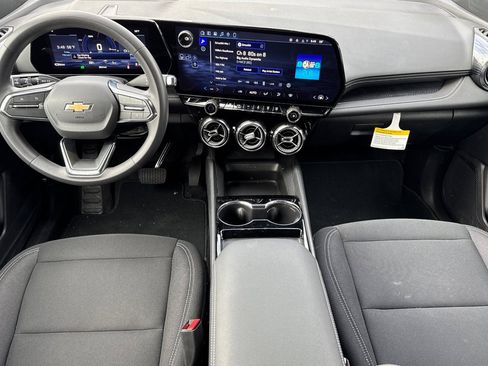 Used 2026 Chevrolet Blazer EV LT image 16