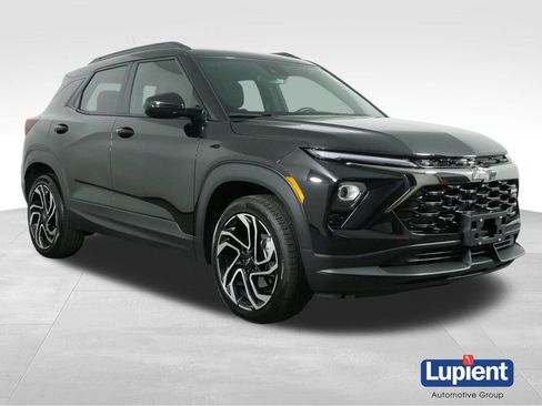 Used 2026 Chevrolet TrailBlazer RS w/ Convenience Package AWD/4WD image 1