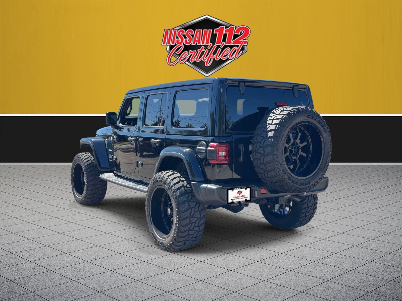 Used 2024 Jeep Wrangler Unlimited Sahara w/ Technology Group AWD/4WD image 6