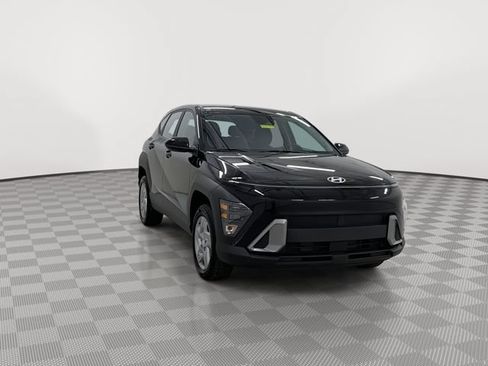 Used 2026 Hyundai Kona SE AWD/4WD image 2