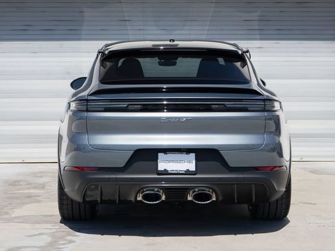 New 2026 Porsche Cayenne Turbo GT AWD/4WD image 6