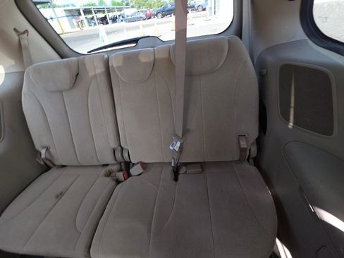 Used 2008 Kia Sedona LX image 13