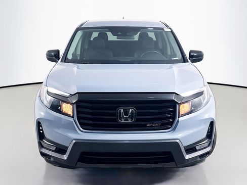 Used 2022 Honda Ridgeline Sport image 2