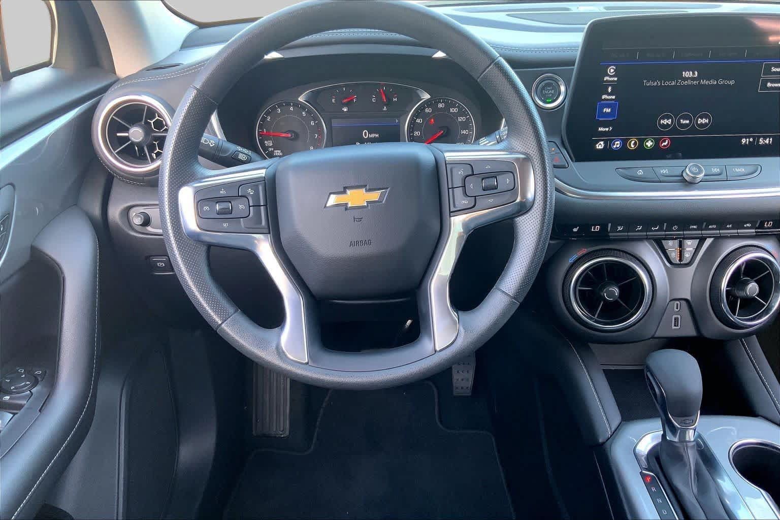 Used 2026 Chevrolet Blazer LT FWD image 6