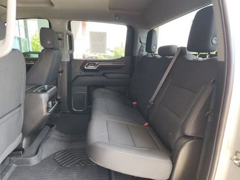 Used 2022 Chevrolet Silverado 1500 RST AWD/4WD image 27