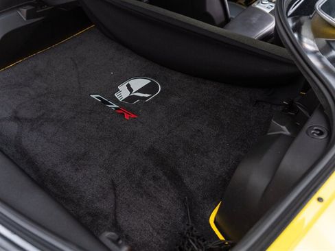 Used 2018 Chevrolet Corvette Z06 RWD image 49