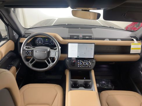 New 2026 Land Rover Defender 110 S image 18