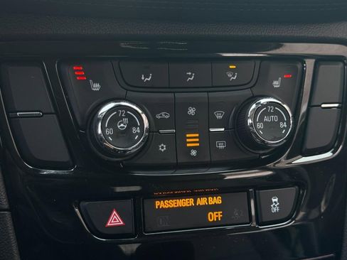 Used 2019 Buick Encore Essence w/ Experience Buick Package image 35