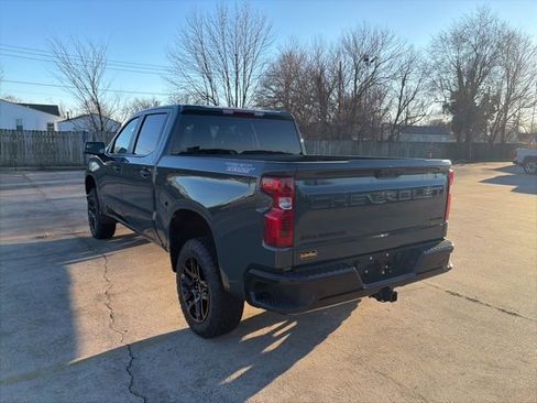 New 2026 Chevrolet Silverado 1500 Custom Trail Boss w/ LPO, Dark Essentials Package AWD/4WD image 4