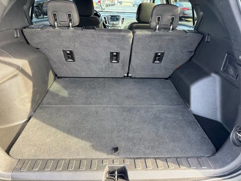 Used 2019 Chevrolet Equinox LT image 34