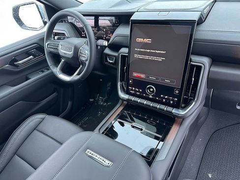 New 2026 GMC Yukon XL Denali w/ Sun & Power Step Package AWD/4WD image 11