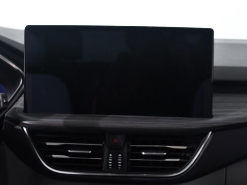 New 2025 Ford Escape SE w/ PHEV Premium Package image 9