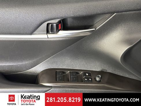 Certified 2023 Toyota Camry SE w/ Convenience Package image 14