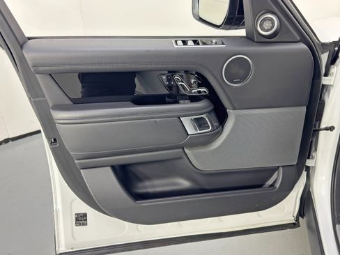 Used 2020 Land Rover Range Rover HSE image 47