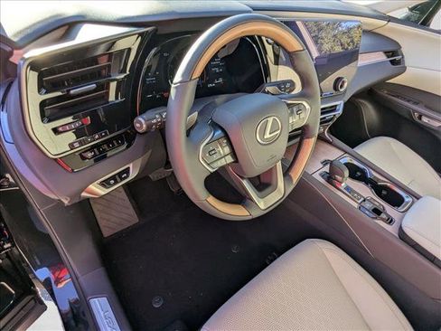New 2026 Lexus RX 350 FWD image 3