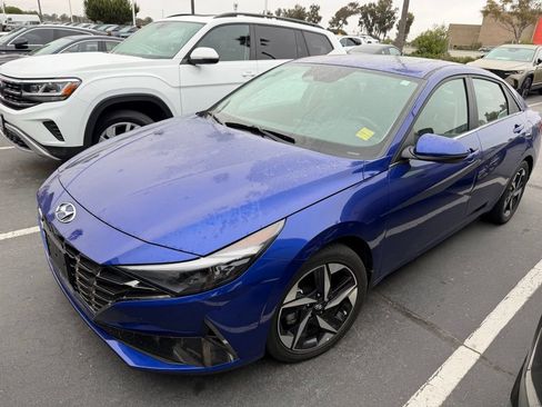 Used 2023 Hyundai Elantra Limited FWD image 1