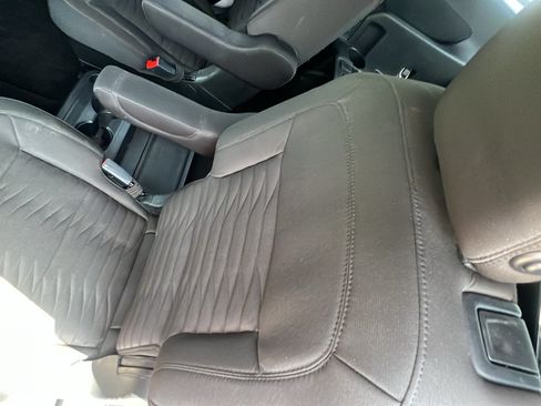 Used 2020 Ford Explorer XLT RWD image 16