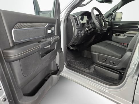 New 2026 RAM 2500 Big Horn AWD/4WD image 22