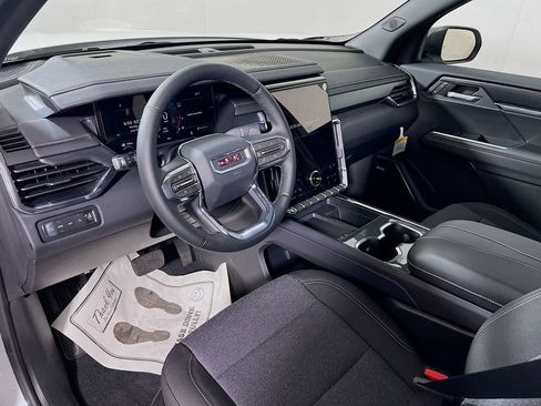 New 2026 GMC Acadia Elevation AWD/4WD image 9