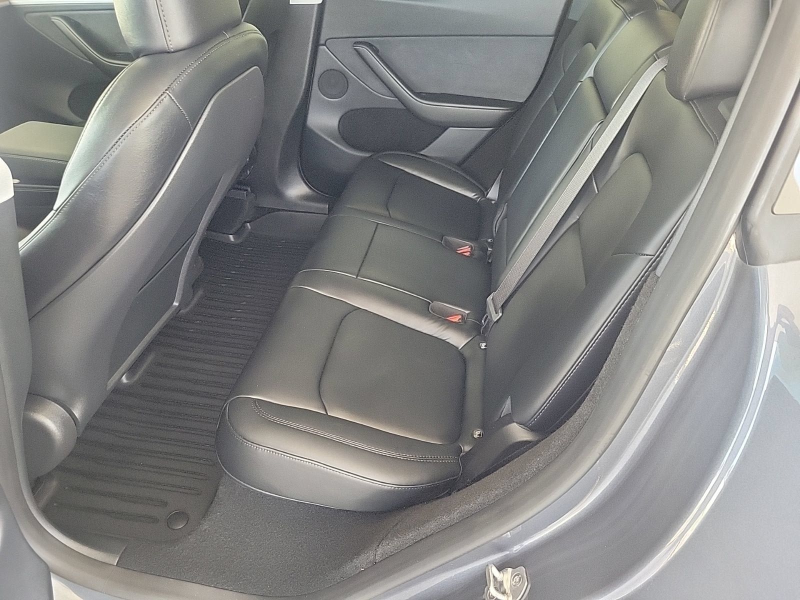 Used 2023 Tesla Model Y Long Range AWD/4WD image 14