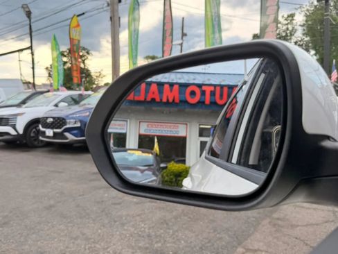 Used 2026 Kia Seltos LX AWD/4WD image 28