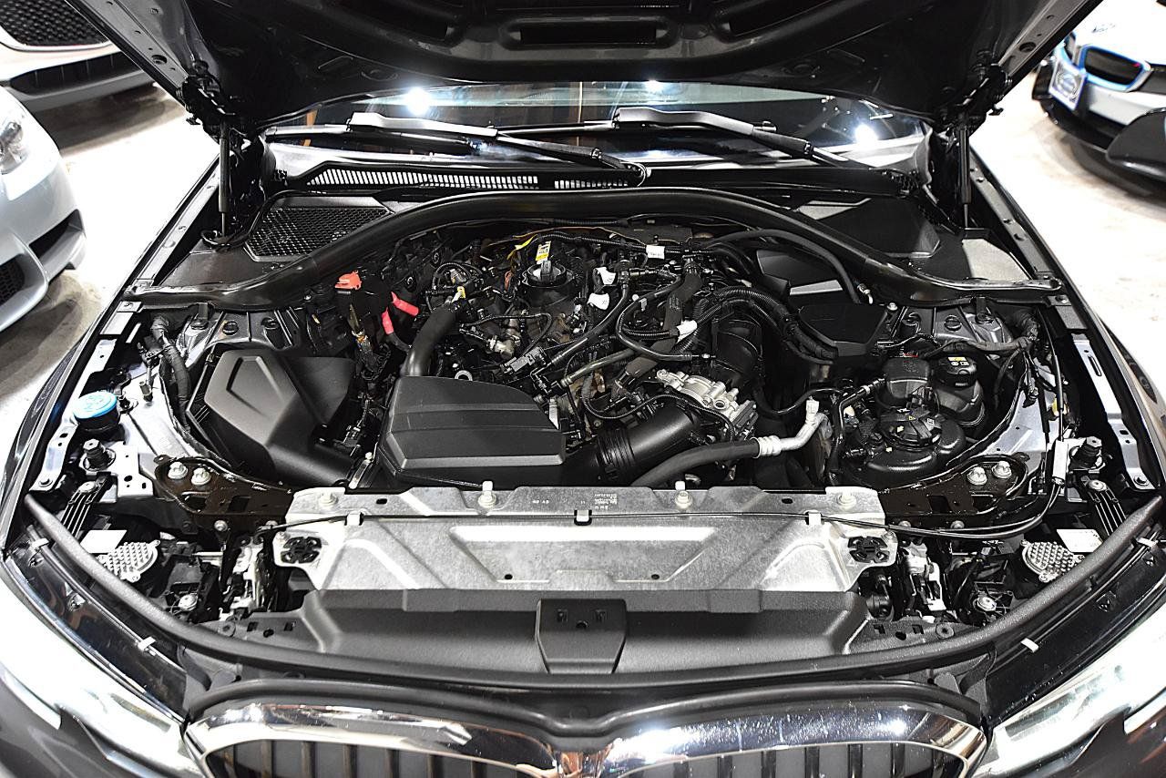 Used 2021 BMW 330i Sedan RWD image 42