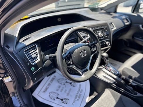 Used 2015 Honda Civic LX image 9