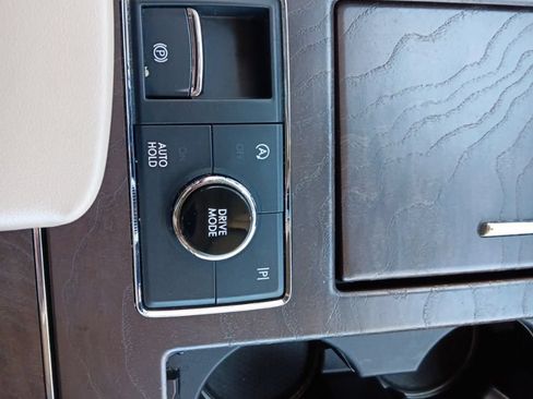 Used 2023 Lincoln Navigator L Reserve AWD/4WD image 22