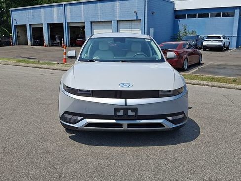 Used 2023 Hyundai Ioniq 5 SEL AWD/4WD image 2
