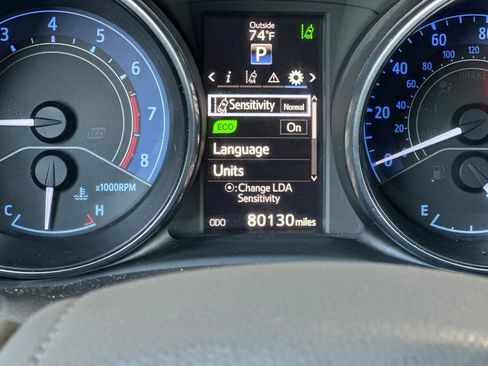 Used 2017 Toyota Corolla iM w/ Carpet Mat Package FWD image 24