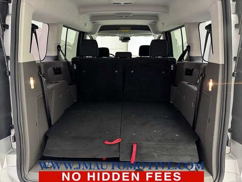 Used 2022 Ford Transit Connect XLT FWD image 18