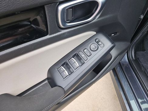 Certified 2024 Honda Civic EX image 14