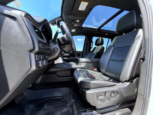 Used 2021 Chevrolet Tahoe LT AWD/4WD image 12