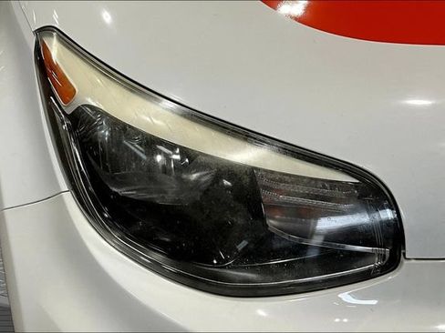 Used 2018 Kia Soul FWD image 28