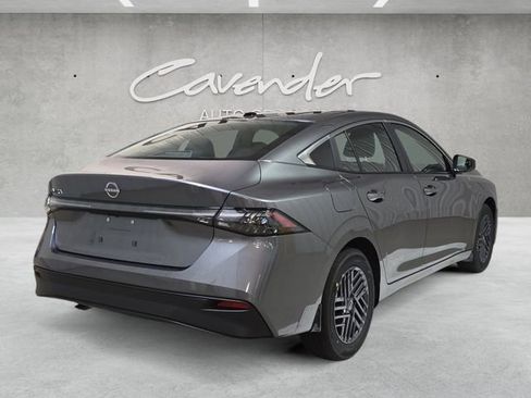 New 2026 Nissan Sentra SV FWD image 16