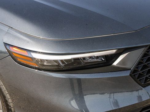 Certified 2024 Honda Accord EX image 4