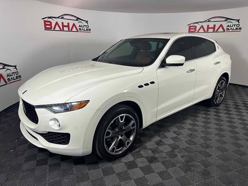 Used 2021 Maserati Levante image 2