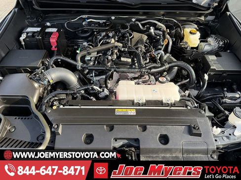 Used 2026 Toyota Tacoma SR image 30