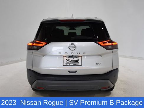 Used 2023 Nissan Rogue SV w/ SV Premium B Package FWD image 5