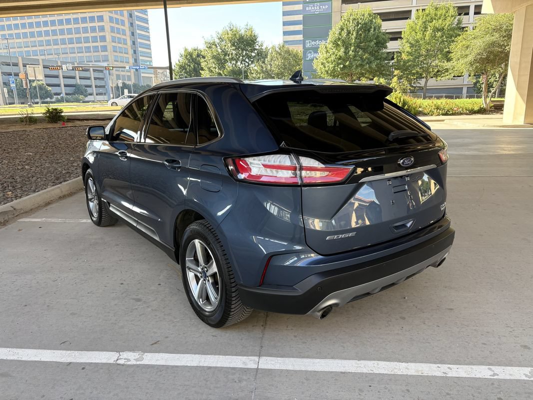 Used 2019 Ford Edge SEL w/ Equipment Group 201A FWD image 6